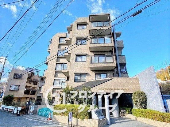 apartment 奈良県奈良市帝塚山２丁目
地図を見る