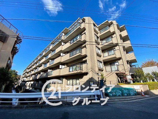 apartment 奈良県奈良市帝塚山２丁目
地図を見る