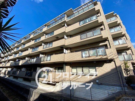 apartment 奈良県奈良市帝塚山２丁目
地図を見る