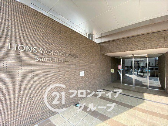 apartment 奈良県大和高田市大字大中
地図を見る
