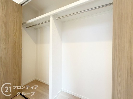 apartment 奈良県大和高田市大字大中
地図を見る