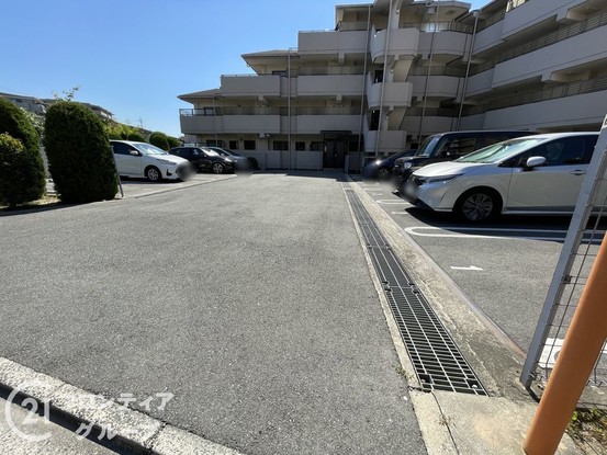 apartment 奈良県奈良市あやめ池南６丁目
地図を見る