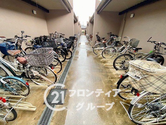 apartment 奈良県大和高田市昭和町
地図を見る