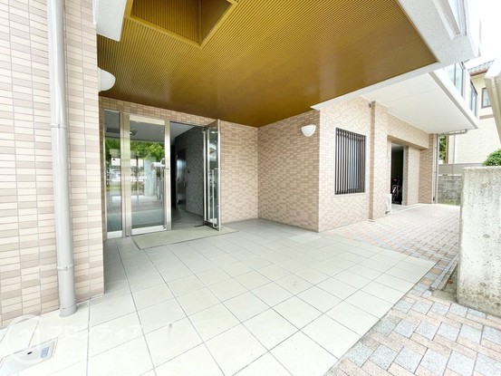 apartment 奈良県大和郡山市野垣内町
地図を見る