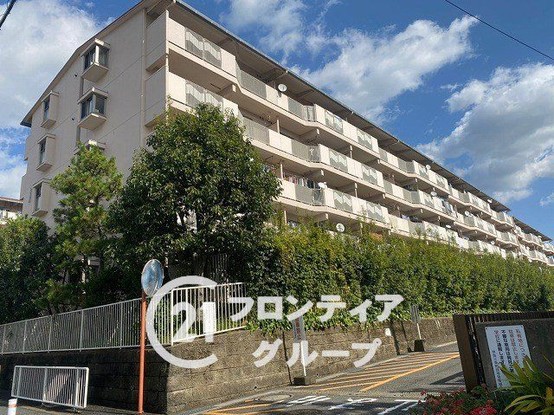 apartment 奈良県奈良市三条川西町
地図を見る