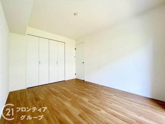 apartment 奈良県奈良市三条川西町
地図を見る