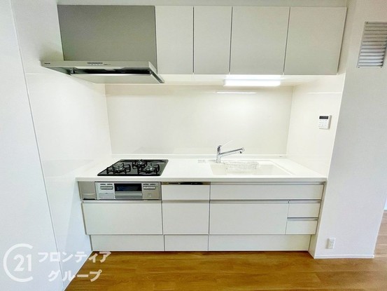 apartment 奈良県奈良市三条川西町
地図を見る