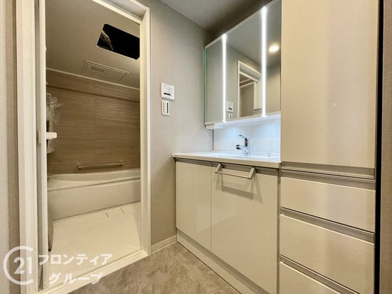 apartment 奈良県香芝市五位堂３丁目
地図を見る