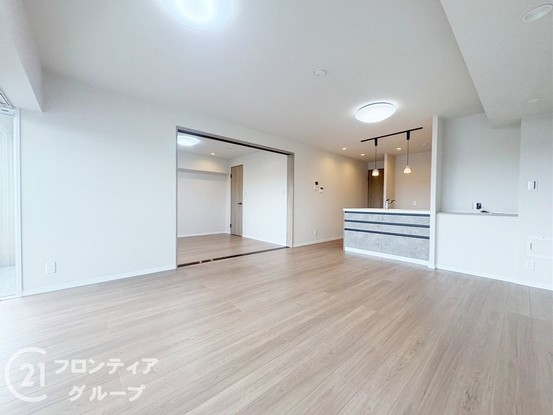 apartment 京都府京田辺市草内鐘鉦割
地図を見る