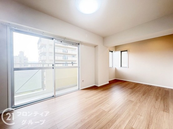 apartment 京都府京田辺市草内鐘鉦割
地図を見る