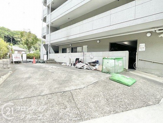 apartment 奈良県橿原市西池尻町
地図を見る