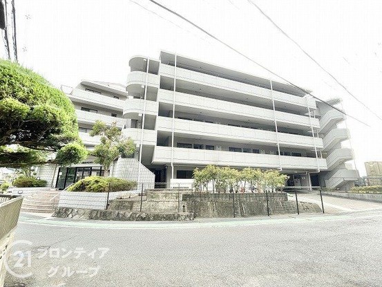apartment 奈良県橿原市西池尻町
地図を見る