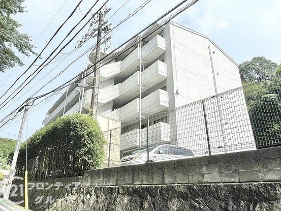 apartment 奈良県橿原市西池尻町
地図を見る