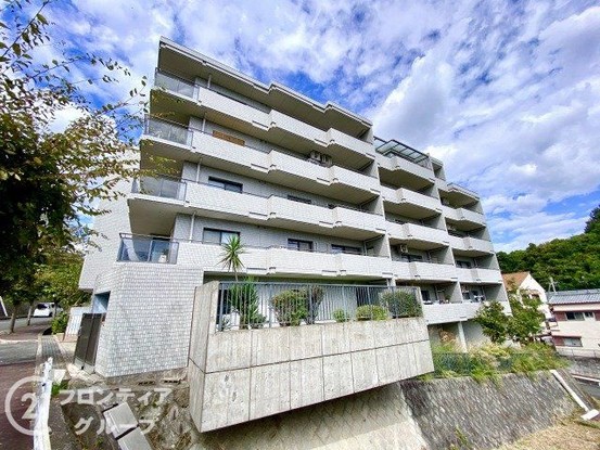 apartment 奈良県奈良市帝塚山６丁目
地図を見る