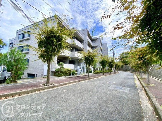 apartment 奈良県奈良市帝塚山６丁目
地図を見る