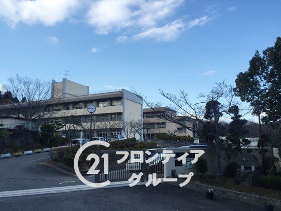 apartment 奈良県生駒市東松ケ丘
地図を見る