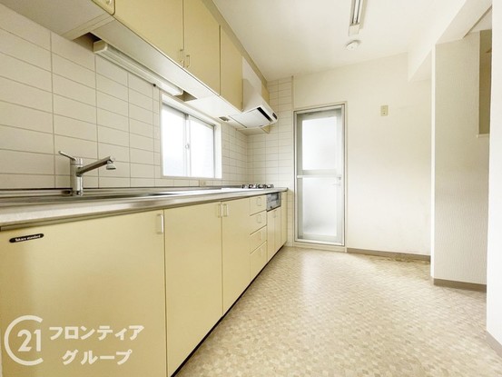 apartment 奈良県奈良市左京３丁目
地図を見る