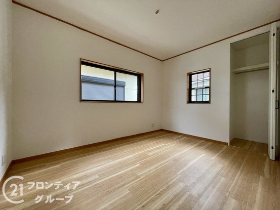 detached 奈良県香芝市下田東３丁目
地図を見る