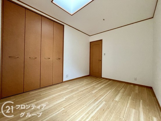 detached 奈良県香芝市下田東３丁目
地図を見る