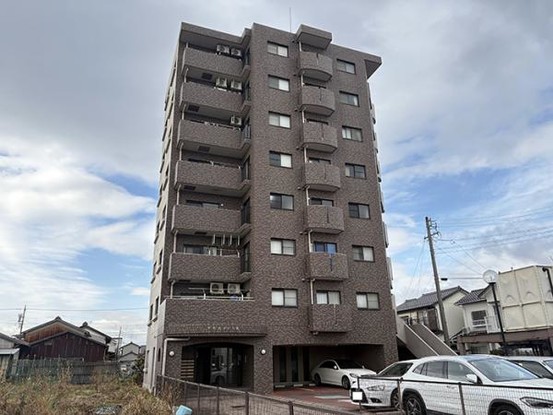 apartment 愛知県名古屋市名東区本郷３丁目5番地　グロウバルビル2階　2C号室