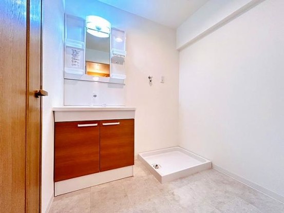 apartment 愛知県名古屋市名東区本郷３丁目5番地　グロウバルビル2階　2C号室
