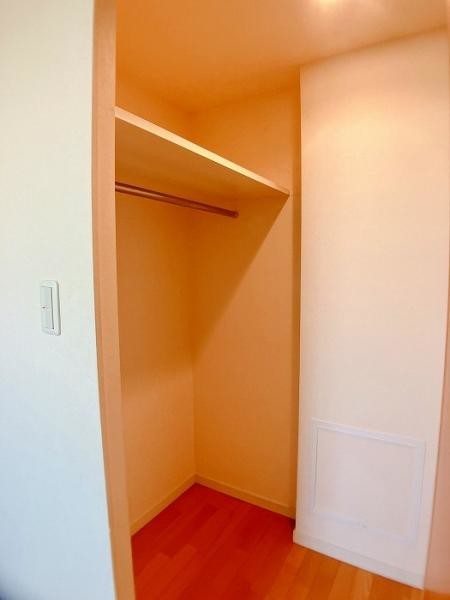 apartment 愛知県名古屋市名東区本郷３丁目5番地　グロウバルビル2階　2C号室