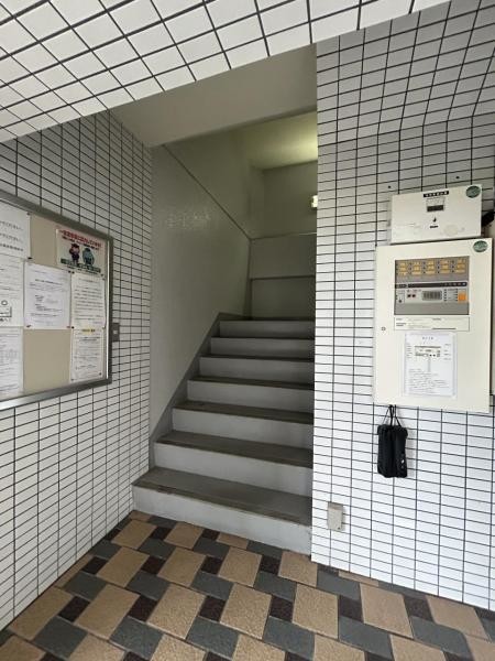 apartment 愛知県名古屋市名東区本郷３丁目5番地　グロウバルビル2階　2C号室