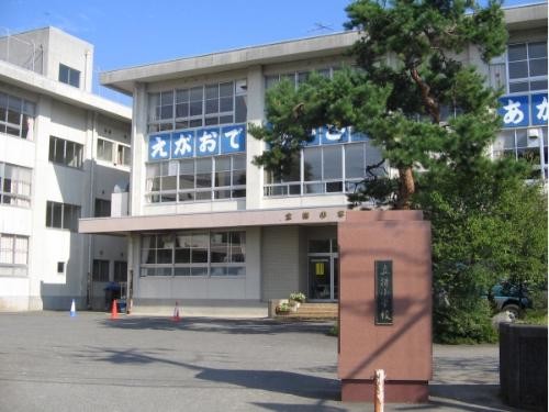 detached 福井県敦賀市平和町37-6　山田ビル　1階A号室