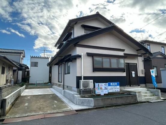 detached 福井県敦賀市平和町37-6　山田ビル　1階A号室