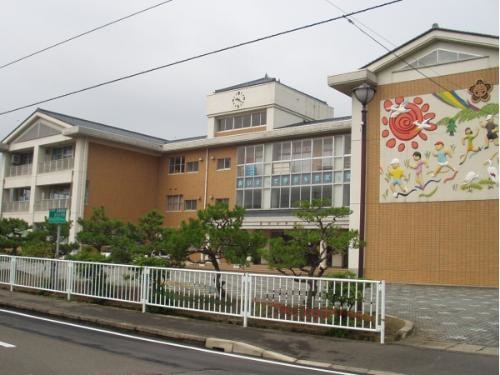 detached 福井県敦賀市平和町37-6　山田ビル　1階A号室