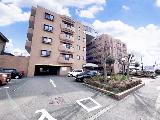 apartment 福井県敦賀市平和町37-6　山田ビル　1階A号室