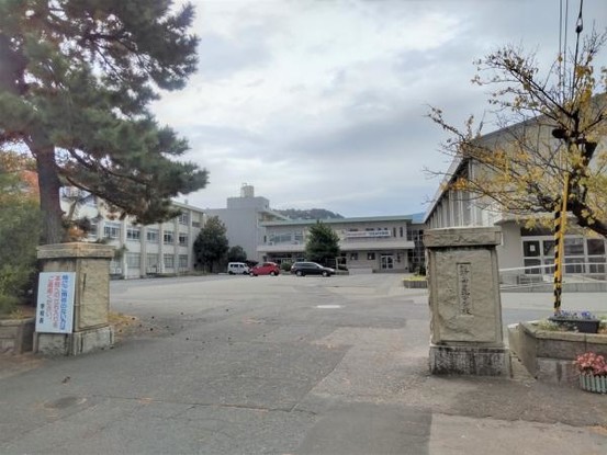 apartment 福井県敦賀市平和町37-6　山田ビル　1階A号室
