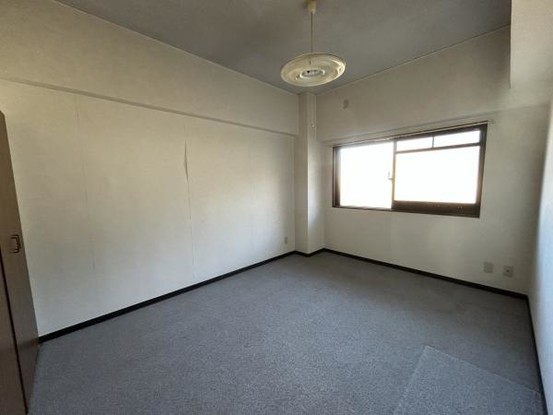 apartment 福井県敦賀市平和町37-6　山田ビル　1階A号室