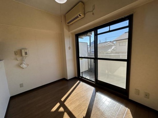 apartment 福井県敦賀市平和町37-6　山田ビル　1階A号室