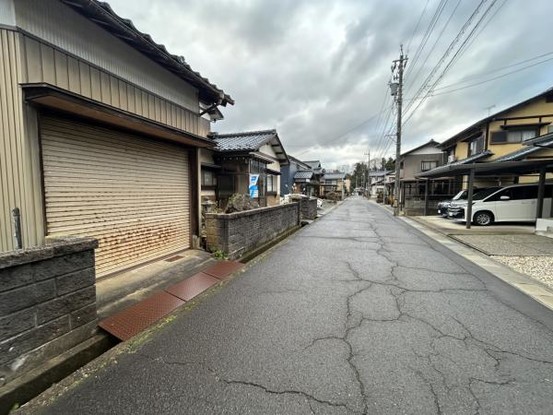 detached 福井県敦賀市平和町37-6　山田ビル　1階A号室