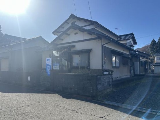 detached 福井県敦賀市平和町37-6　山田ビル　1階A号室