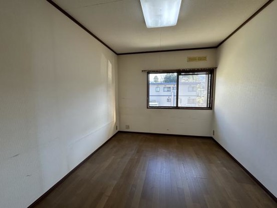 detached 福井県敦賀市平和町37-6　山田ビル　1階A号室