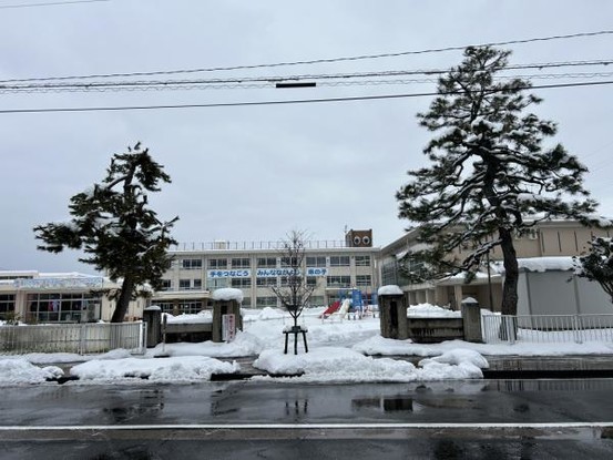 detached 福井県敦賀市平和町37-6　山田ビル　1階A号室