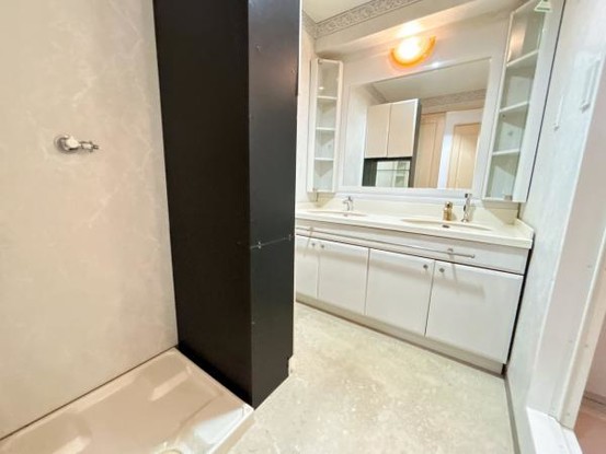 apartment 福井県敦賀市平和町37-6　山田ビル　1階A号室