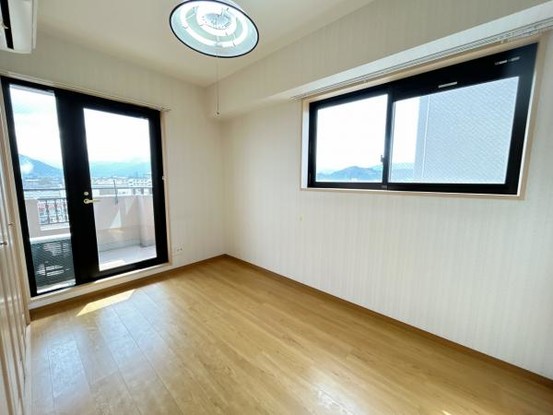 apartment 福井県敦賀市平和町37-6　山田ビル　1階A号室