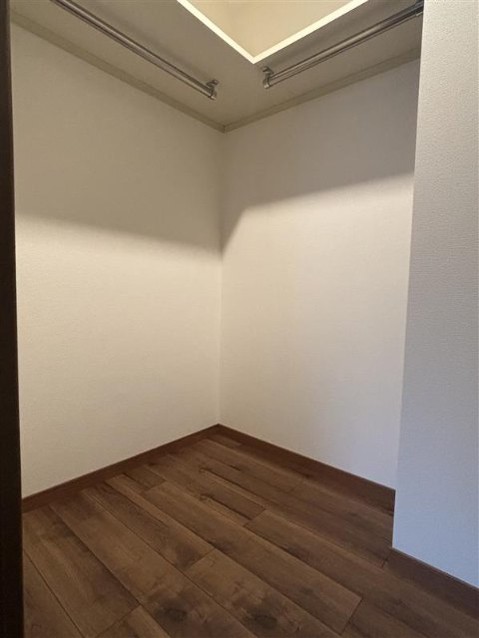 apartment 千葉県千葉市美浜区幸町２丁目
地図を見る