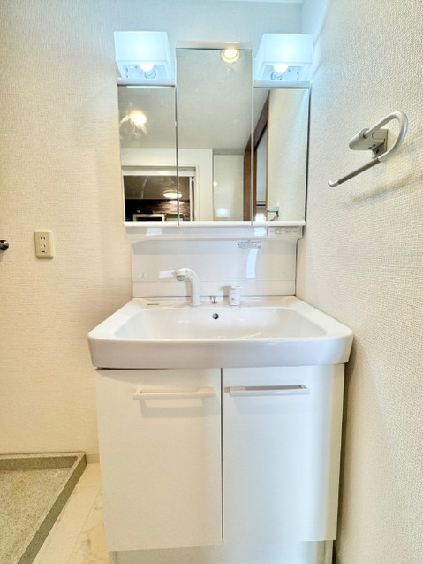 apartment 千葉県浦安市入船４丁目6-1 Ｍ・Ｙ・Ｍビル　１Ｆ
