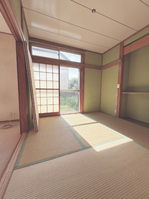 detached 千葉県四街道市鹿渡2003-25 高宮ビル１階