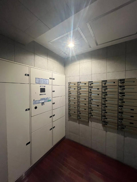 apartment 東京都江東区富岡１丁目9-9 つるやビル1階