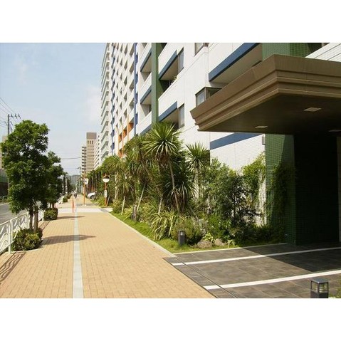 apartment 東京都江東区富岡１丁目9-9 つるやビル1階