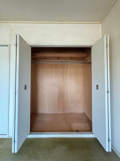 apartment 神奈川県横浜市港南区上大岡西２丁目２番１５号 バルーン上大岡１階