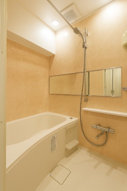 apartment 神奈川県横浜市港南区上大岡西２丁目２番１５号 バルーン上大岡１階