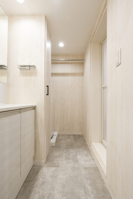 apartment 神奈川県横浜市港南区上大岡西２丁目２番１５号 バルーン上大岡１階