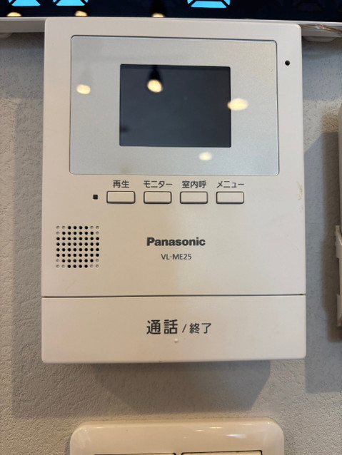 apartment 神奈川県横浜市港南区上大岡西２丁目２番１５号 バルーン上大岡１階