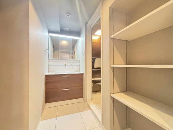 apartment 東京都立川市柴崎町３丁目1-1 昴ビル１階